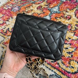 Mini flap bag